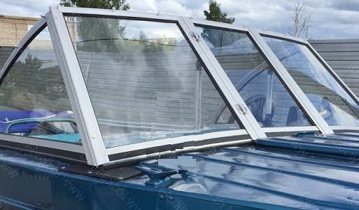 Люкс Казанка-5М ветровое стекло от магазина Лодка Плюс